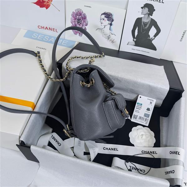 2026127213710658 700